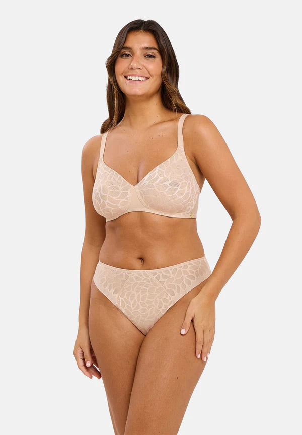 Slip Perfect Curves Sans Complexe