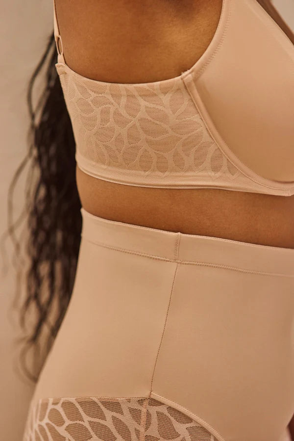 Reggiseno minimizer Perfect Curves Sans Complexe